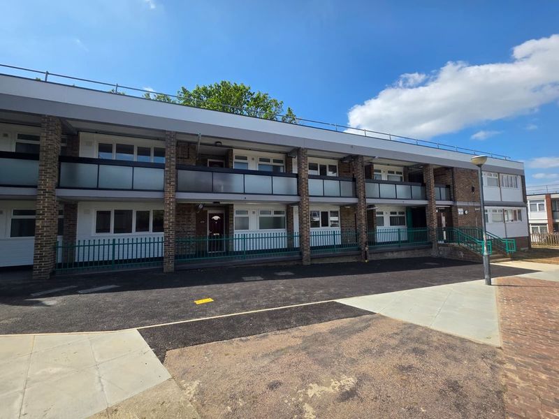 Gavestone Road, residential block exterior