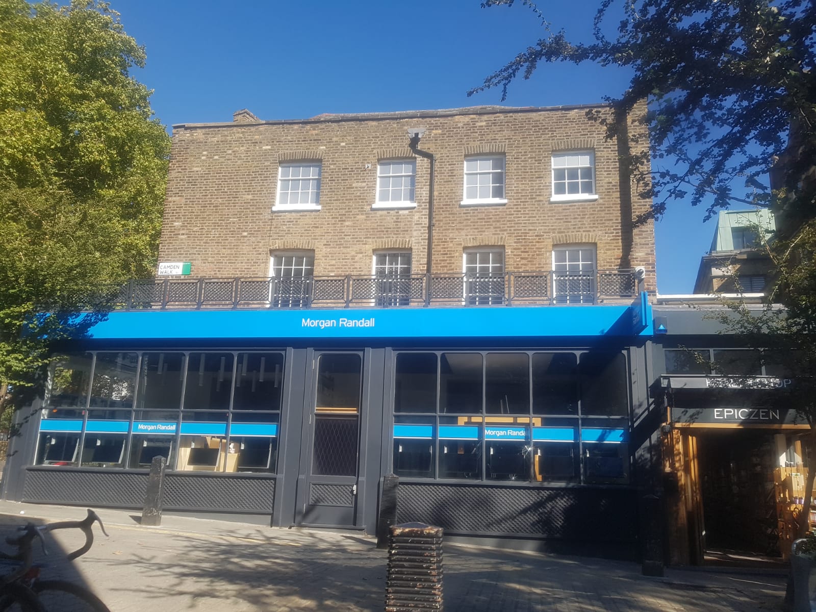 Camden Walk, building frontage