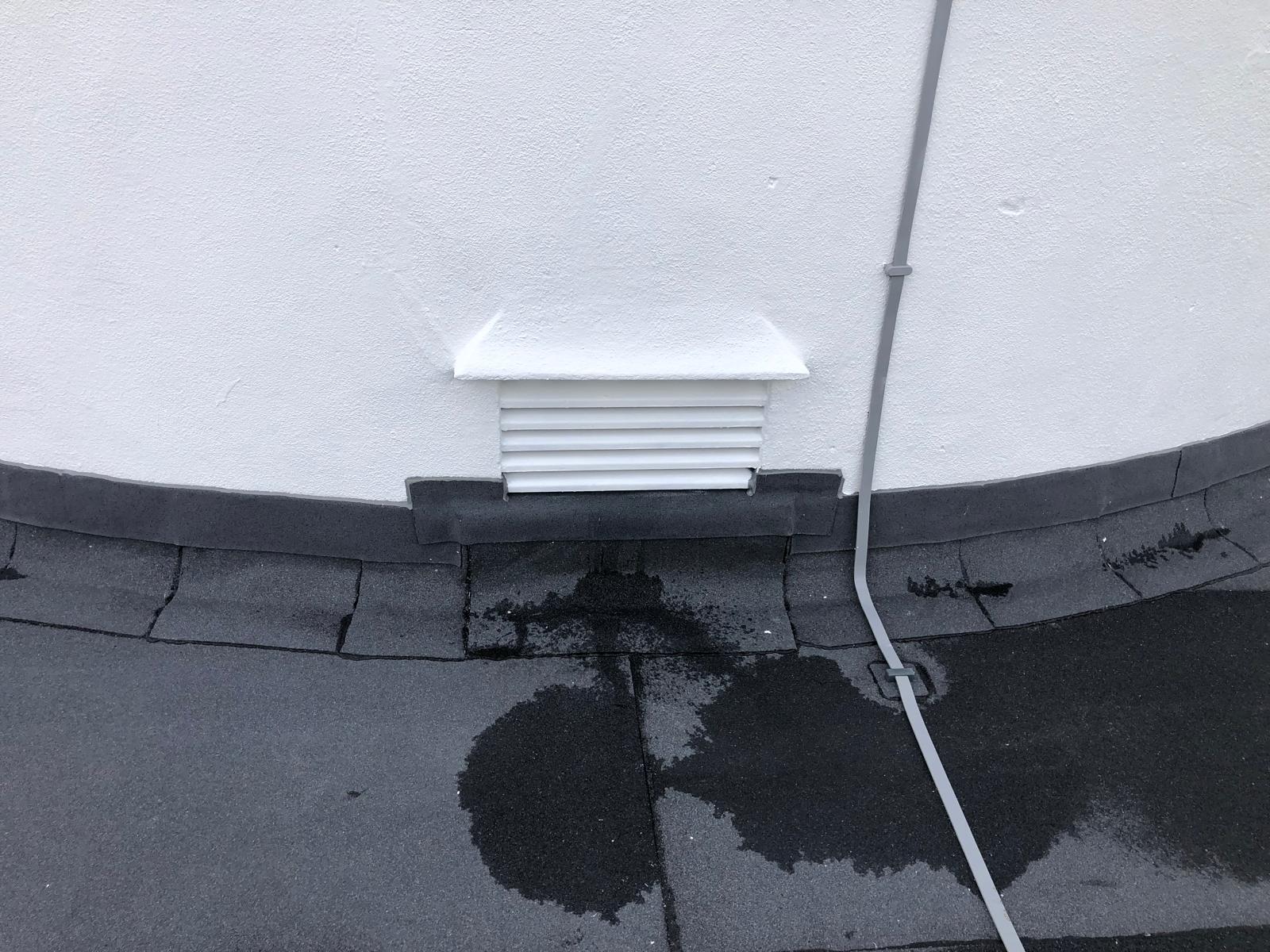 Strongbow Crescent, roof vent and wall